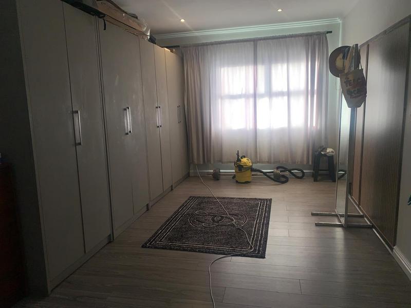 4 Bedroom Property for Sale in Athlone Western Cape